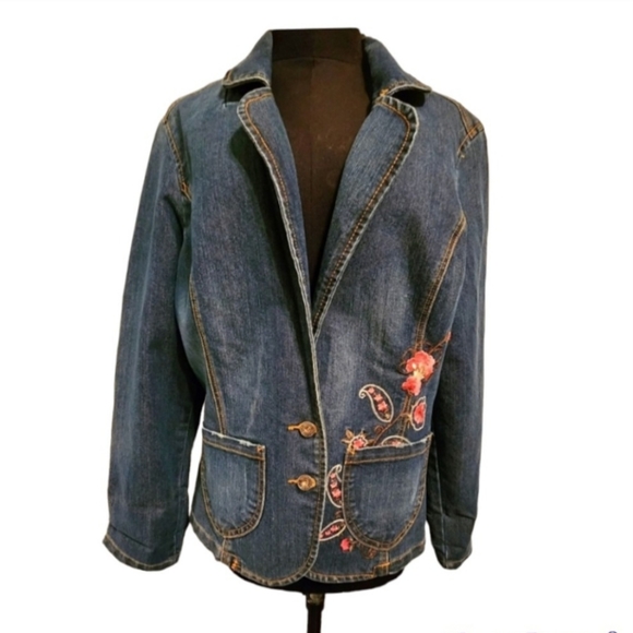 Gloria Vanderbilt Jean's Jacket with Floral details - Picture 1 of 4